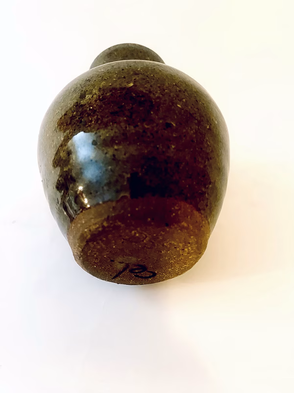 ceramic pot