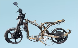Machina Incensa III Torched scooter
